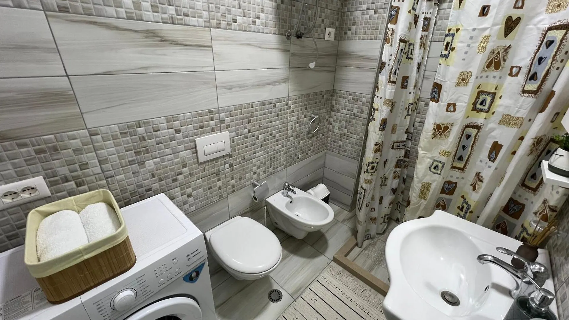 Moon City Center Apartment Shkodër